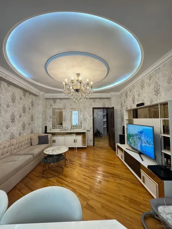 Satılır 3 otaqlı mənzil 88 m²