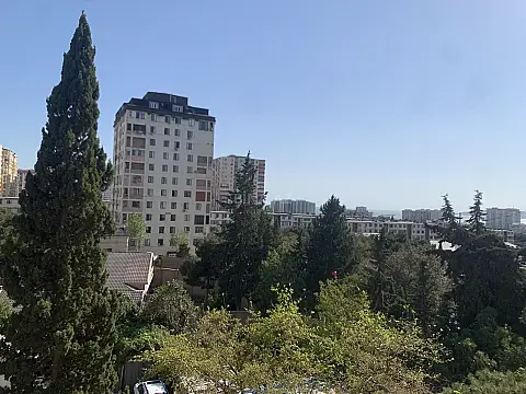 Kirayə verilir 3 otaqlı mənzil 72 m² — Bakı, Həzi Aslanov qəs. 3 otaq 72.00 m²