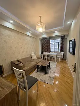 Kirayə verilir 2 otaqlı mənzil 45 m² — Bakı, İnşaatçılar 2 otaq 45.00 m²