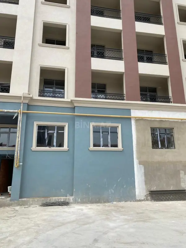 Satılır 3 otaqlı mənzil 123 m²