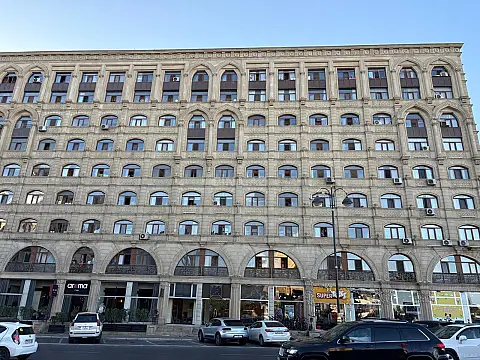 Satılır 3 otaqlı mənzil 85 m² — Bakı, Nərimanov 3 otaq 85.00 m²