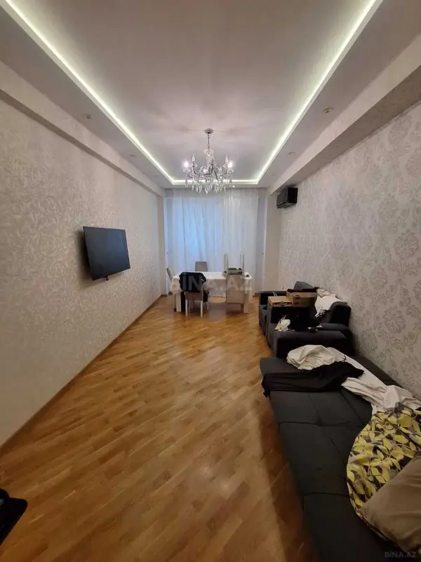 Satılır 2 otaqlı mənzil 95 m²