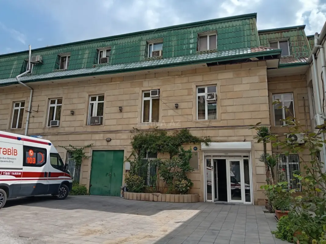 Kirayə verilir 1 otaqlı ofis 15 m²