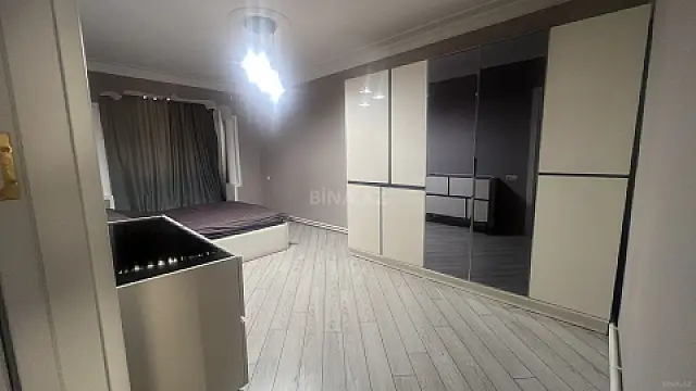 Satılır 4 otaqlı mənzil 100 m² — Bakı, Yeni Günəşli 4 otaq 100.00 m²