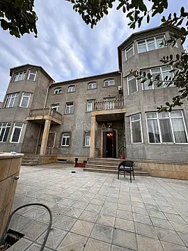 Kirayə verilir 5 otaqlı həyət evi 350 m² — Bakı, 7-ci mikrorayon 5 otaq 350.00 m²
