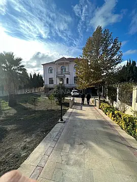 Satılır 7 otaqlı həyət evi 683.2 m² — Bakı, Bakıxanov 7 otaq 683.20 m²