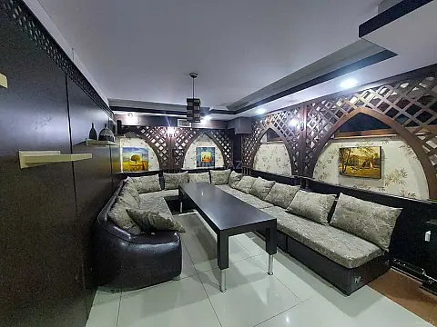 Kirayə verilir obyekt 275 m² — Bakı 275.00 m²