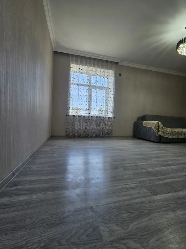 Satılır 2 otaqlı mənzil 49 m²