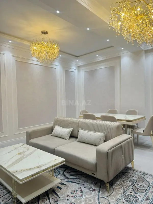 Kirayə verilir 3 otaqlı mənzil 135 m²