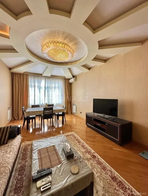 Kirayə verilir 3 otaqlı mənzil 100 m²