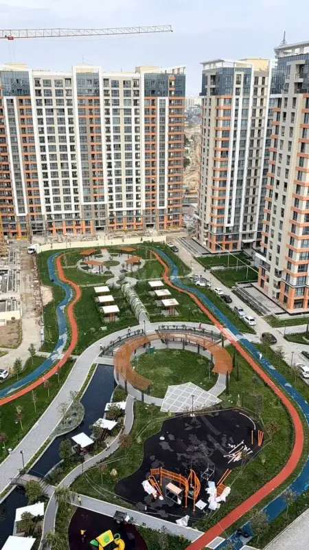 Satılır 3 otaqlı mənzil 106 m²