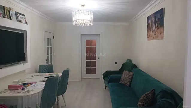Kirayə verilir 3 otaqlı mənzil 105 m² — Bakı 3 otaq 105.00 m²