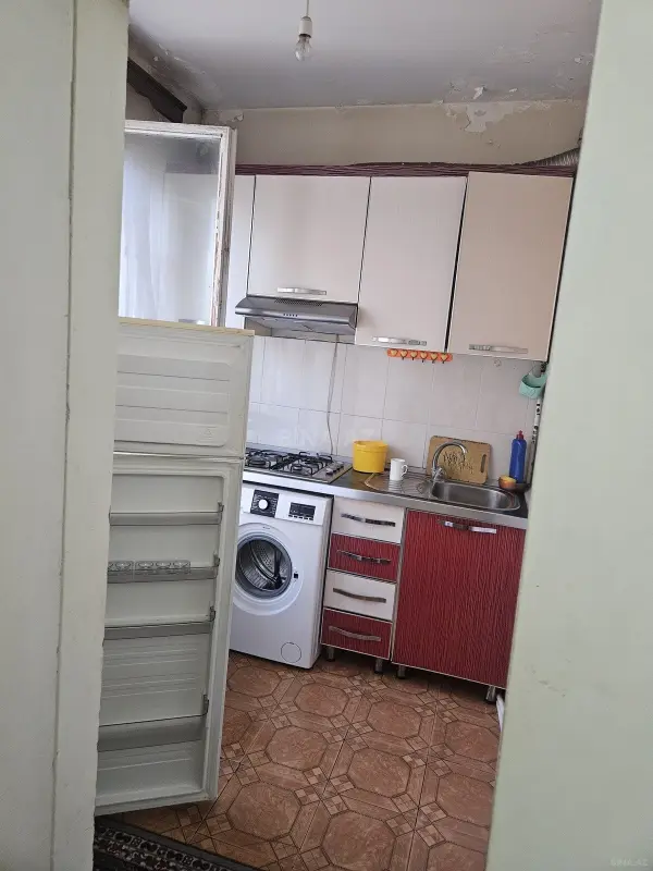 Kirayə verilir 2 otaqlı mənzil 50 m²