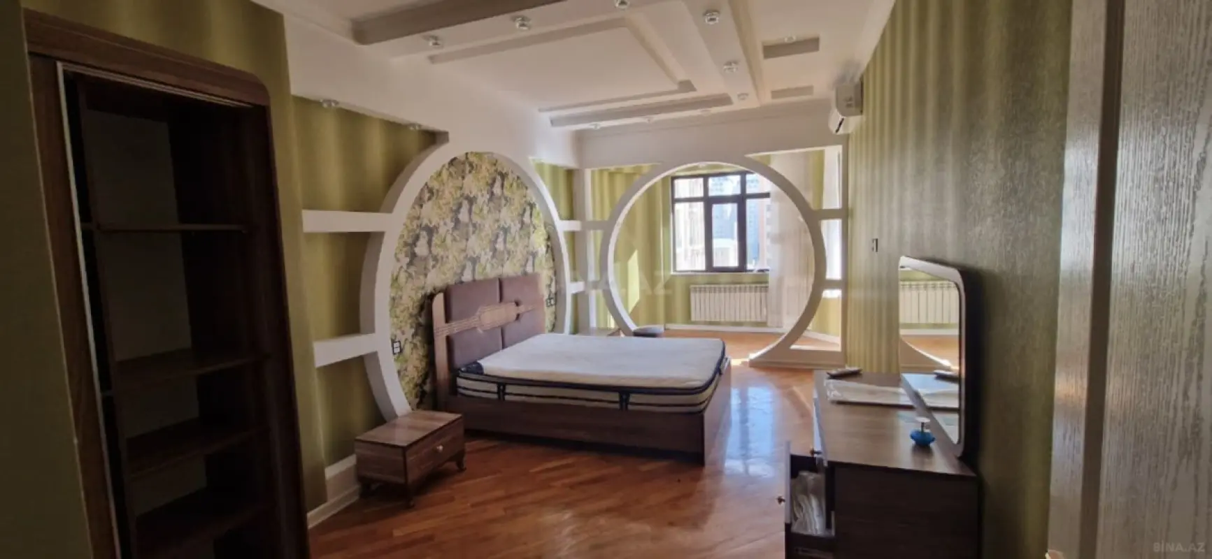 Kirayə verilir 3 otaqlı mənzil 140 m²