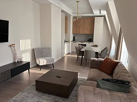 Kirayə verilir 3 otaqlı mənzil 110 m² — Bakı 3 otaq 110.00 m²