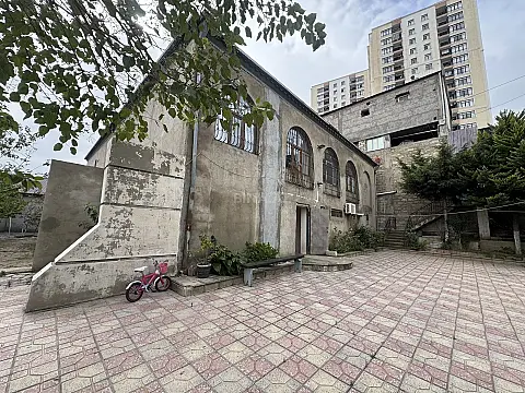Satılır 9 otaqlı həyət evi 300 m² — Bakı, Xətai 9 otaq 300.00 m²