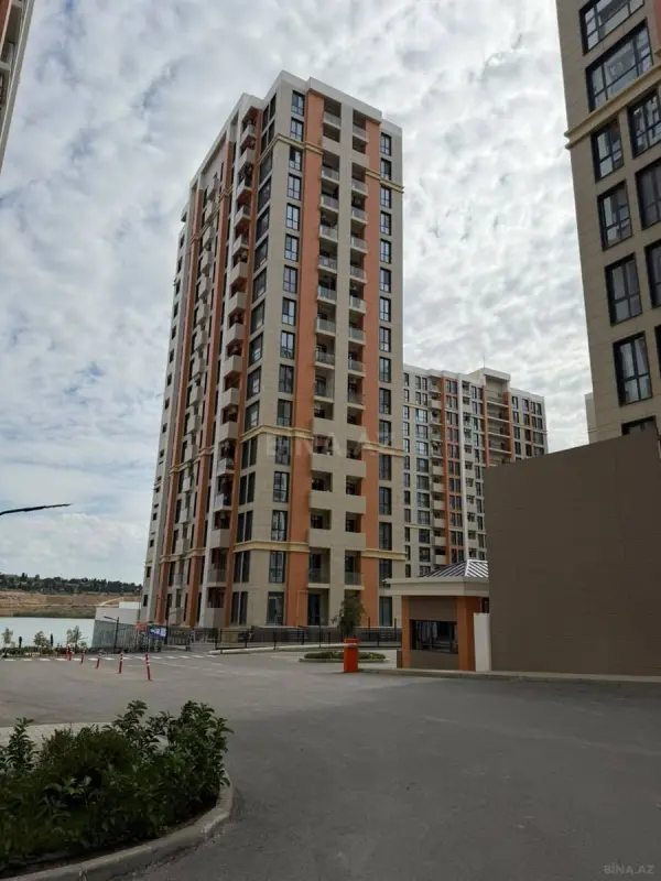 Kirayə verilir 2 otaqlı mənzil 75 m²