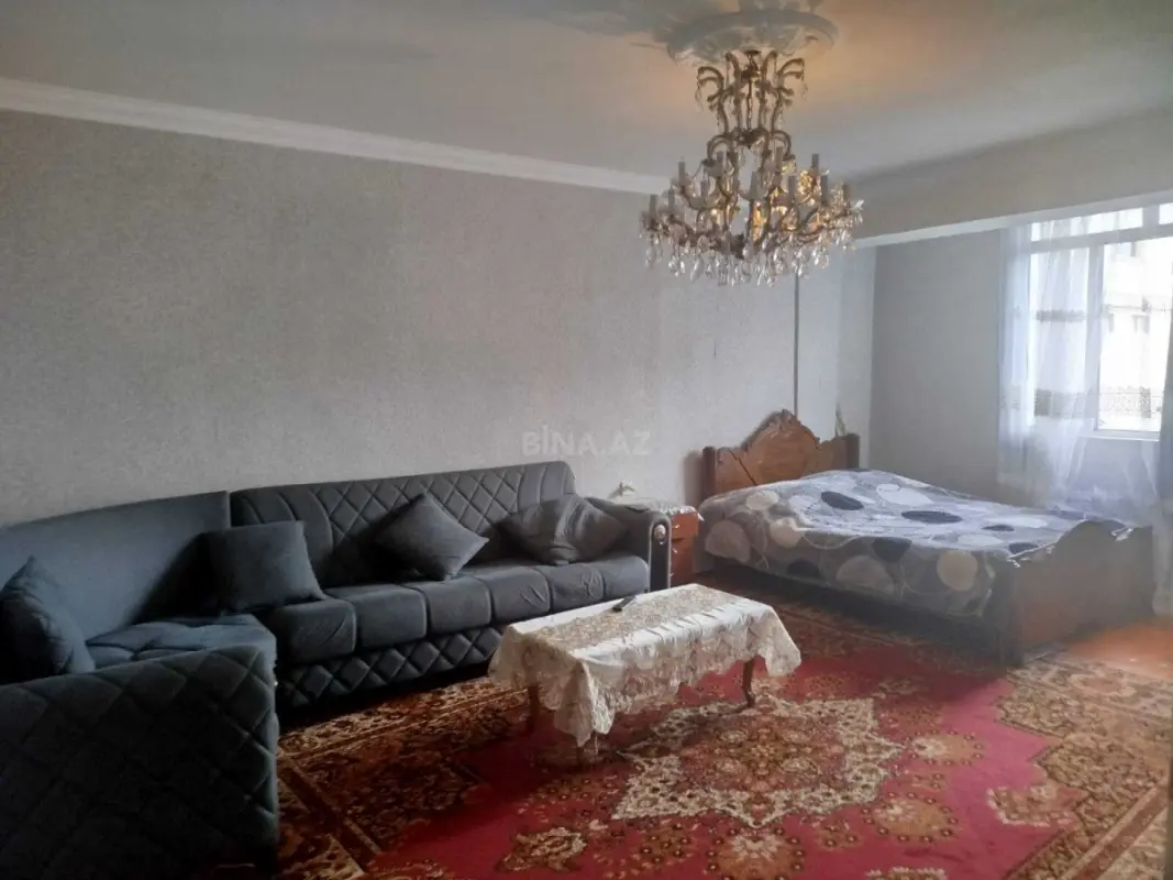Satılır 3 otaqlı mənzil 100 m²