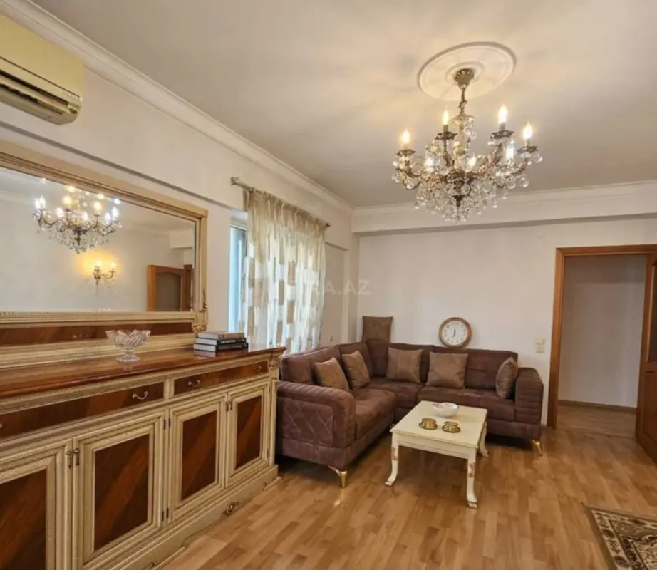 Satılır 2 otaqlı mənzil 60 m²