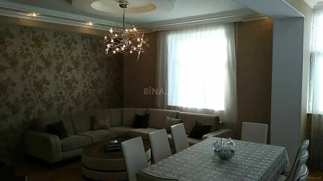 Satılır 3 otaqlı mənzil 120 m² — Bakı, Memar Əcəmi yanı 3 otaq 120.00 m²