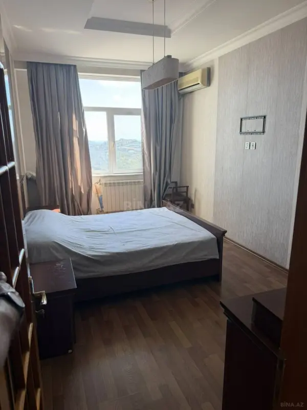 Kirayə verilir 3 otaqlı mənzil 100 m²