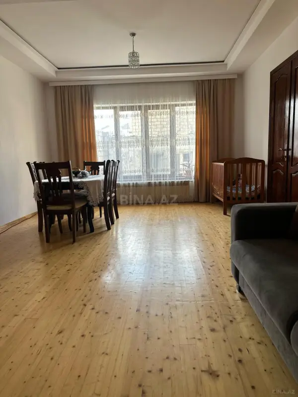 Satılır 4 otaqlı həyət evi 112 m²