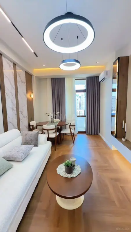Satılır 2 otaqlı mənzil 68 m²