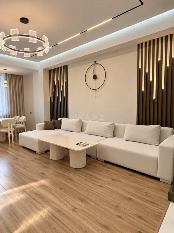 Satılır 3 otaqlı mənzil 112 m²