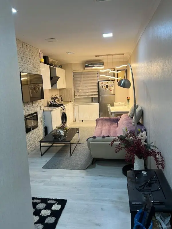 Kirayə verilir 2 otaqlı mənzil 51 m²