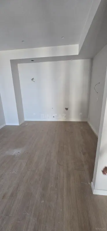 Satılır 2 otaqlı mənzil 69.6 m²