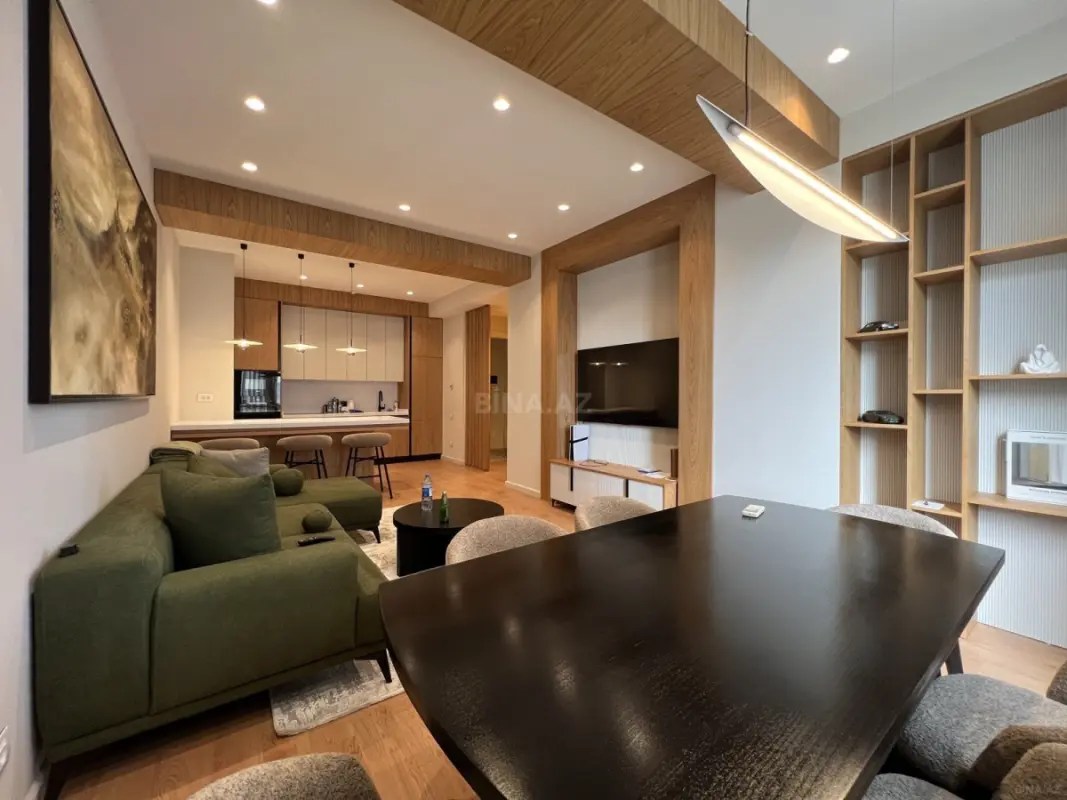 Kirayə verilir 3 otaqlı mənzil 117 m²