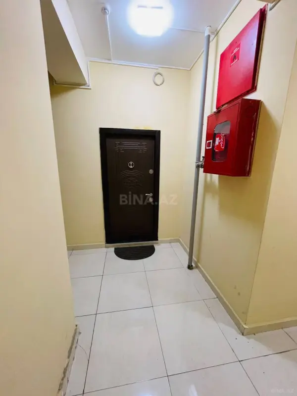 Satılır 2 otaqlı mənzil 49 m²