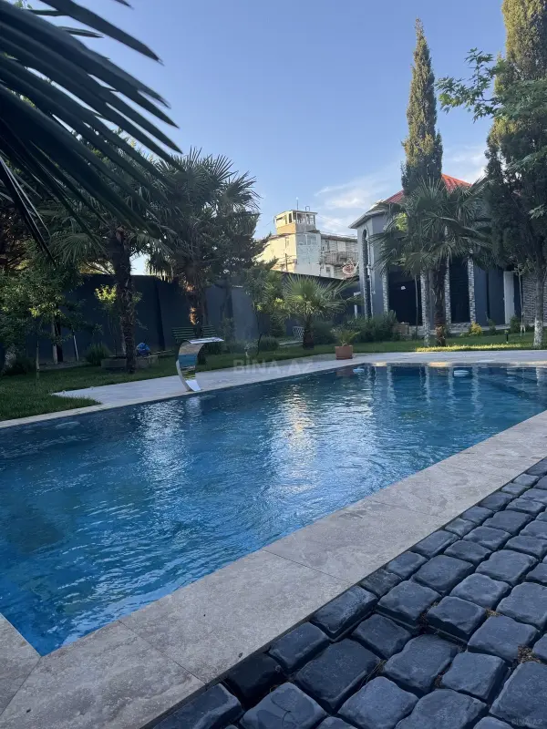Kirayə verilir 5 otaqlı həyət evi 180 m²