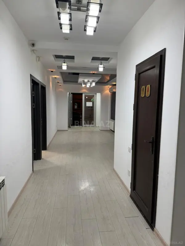 Kirayə verilir obyekt 175 m²