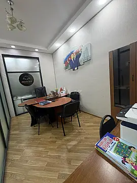 Kirayə verilir 1 otaqlı ofis 12 m² — Bakı, Nərimanov 1 otaq 12.00 m²