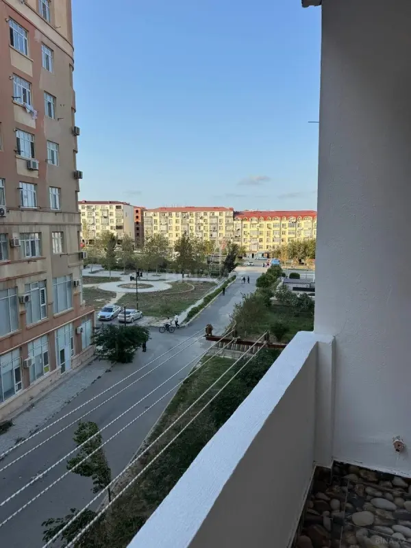 Satılır 3 otaqlı mənzil 82 m²