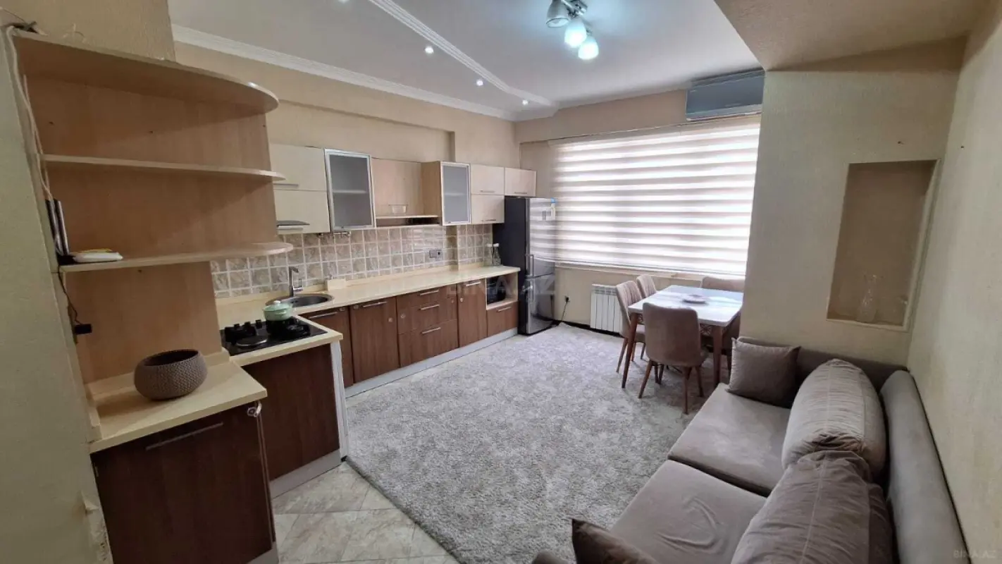Kirayə verilir 2 otaqlı mənzil 55 m²