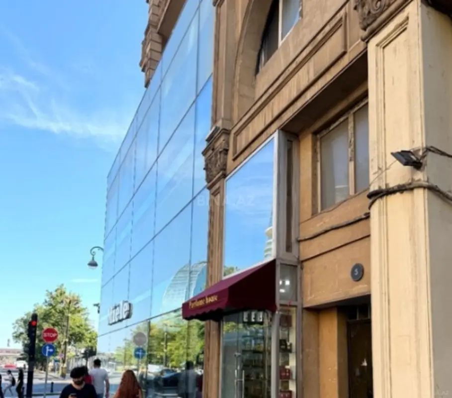 Kirayə verilir obyekt 120 m²