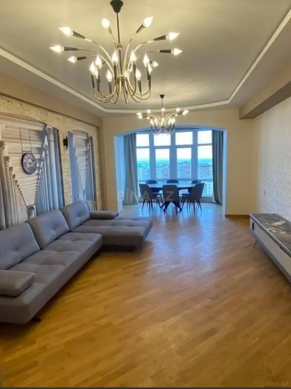 Kirayə verilir 3 otaqlı mənzil 170 m²