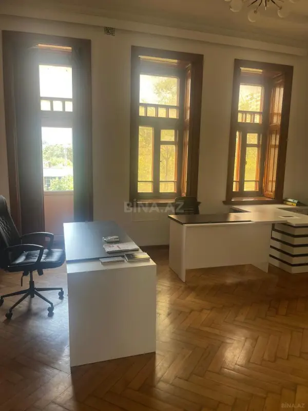Kirayə verilir obyekt 360 m²