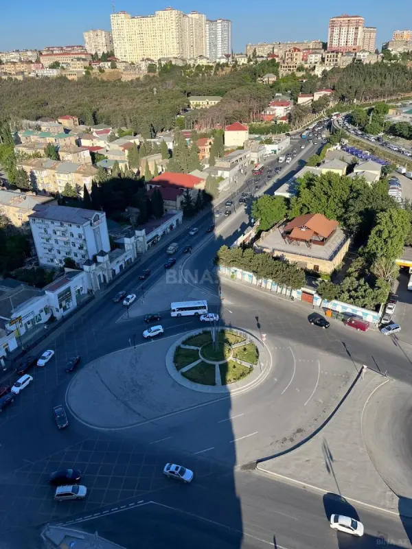 Satılır 3 otaqlı mənzil 115 m²
