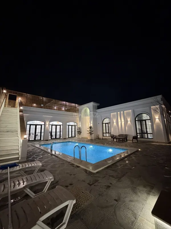 Kirayə verilir 4 otaqlı həyət evi 300 m²