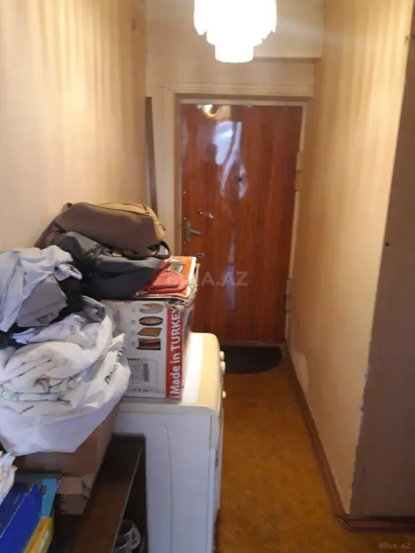 Satılır 1 otaqlı mənzil 42 m²
