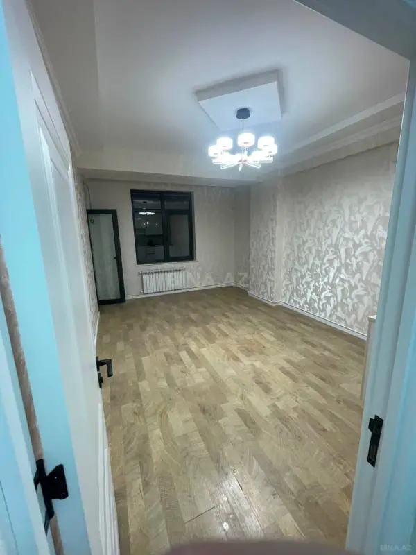 Satılır 2 otaqlı mənzil 70 m²