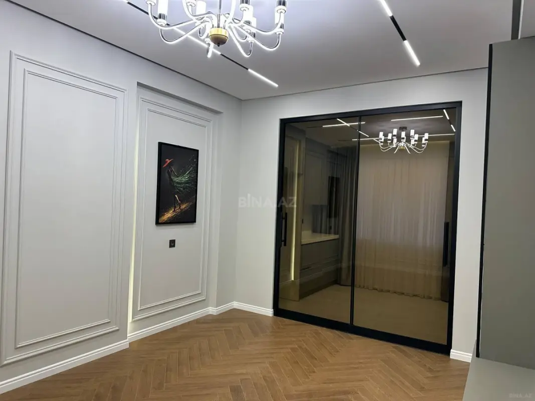 Satılır 2 otaqlı mənzil 66 m²