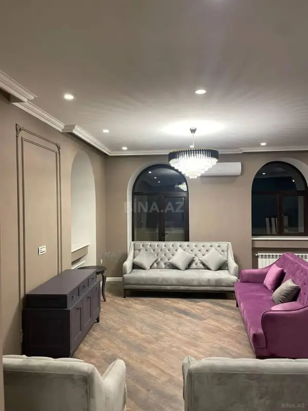 Kirayə verilir 4 otaqlı mənzil 350 m²