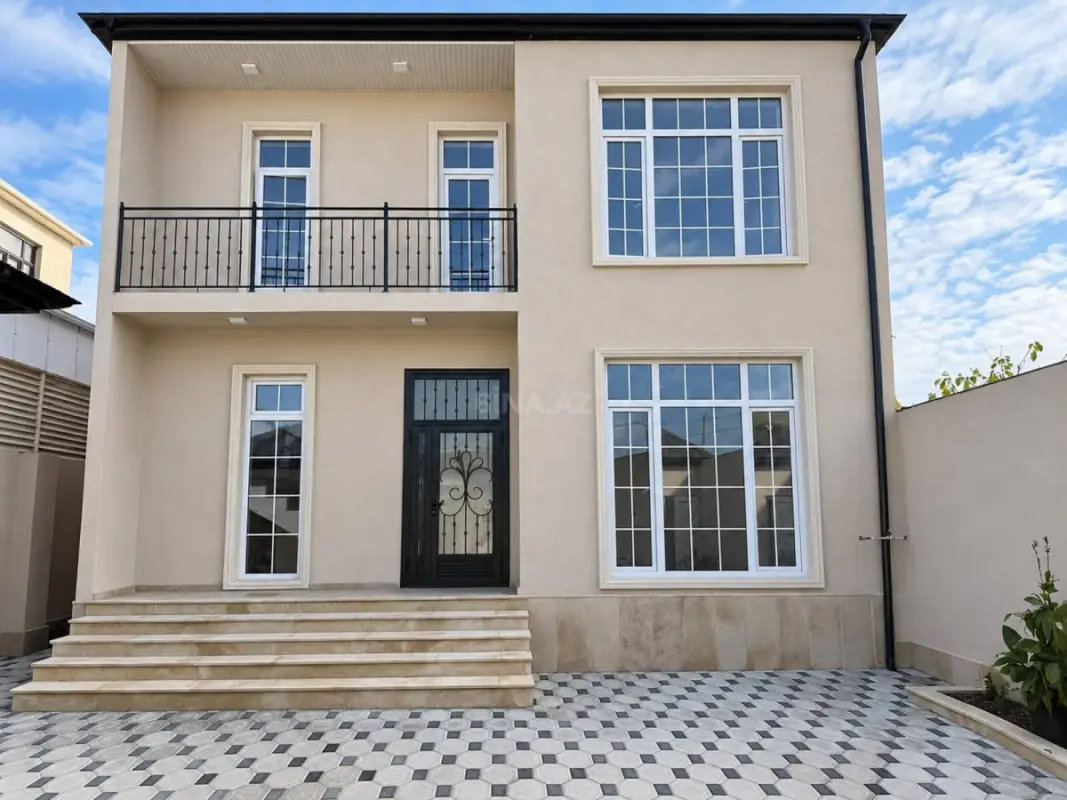 Satılır 4 otaqlı həyət evi 150 m²