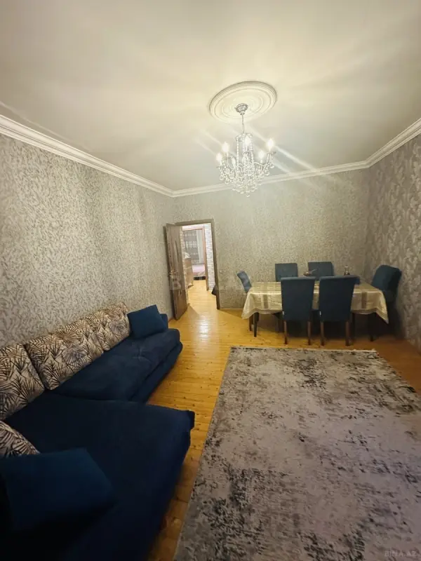 Satılır 2 otaqlı mənzil 63 m²