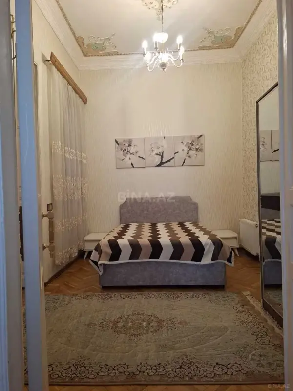 Kirayə verilir 3 otaqlı mənzil 125 m²