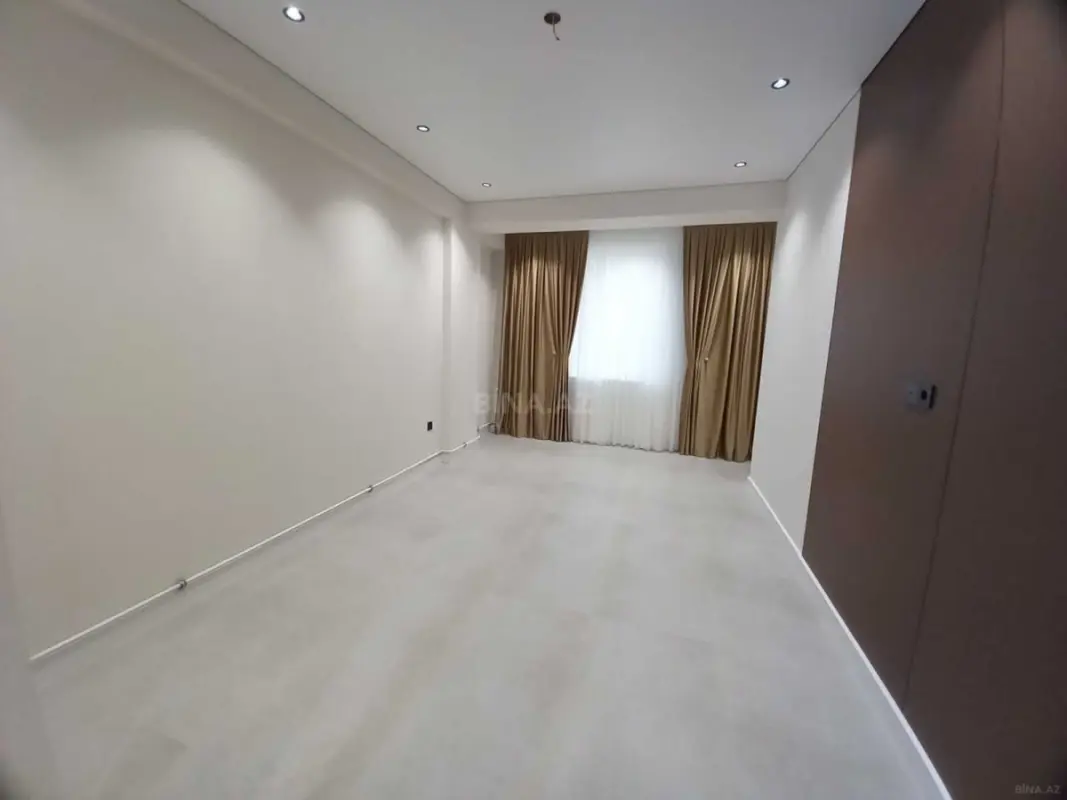 Satılır 2 otaqlı mənzil 57 m²